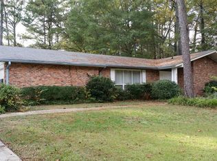 6789 Victoria Dr, Morrow, GA 30260