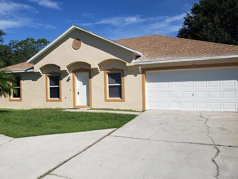 1st image of 616 Cotulla Dr