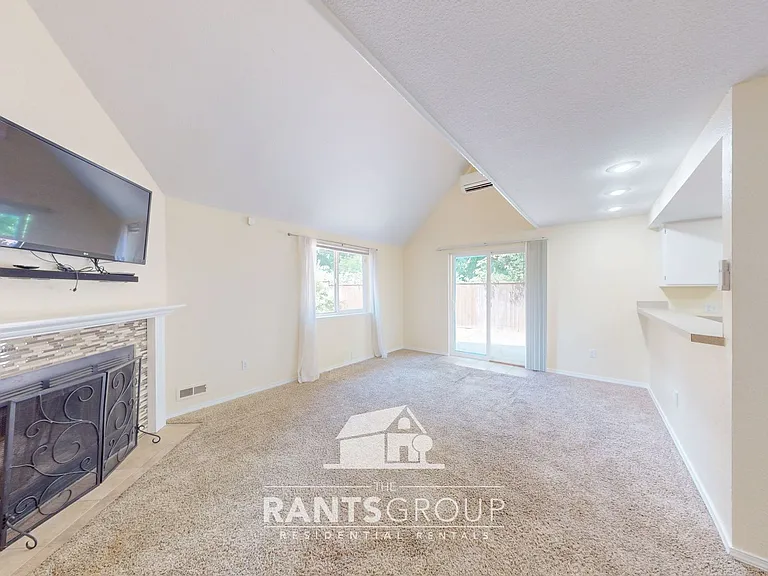 220 Israel Rd SW #M4 — Photo 7