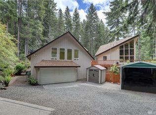 210 N Clallam Pl, Hoodsport, WA 98548