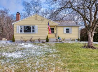 32 Reynolds St, Ludlow, MA 01056