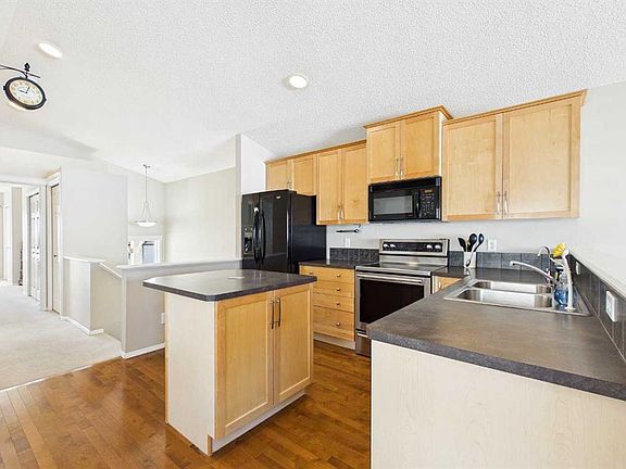3rd image of 75 E Everglen Rd SW