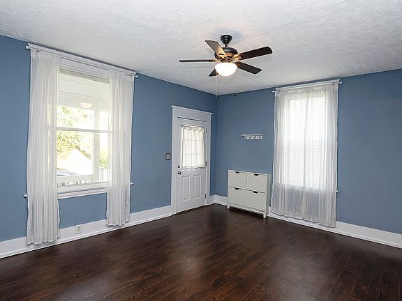 3rd image of 5105 Marion Ave