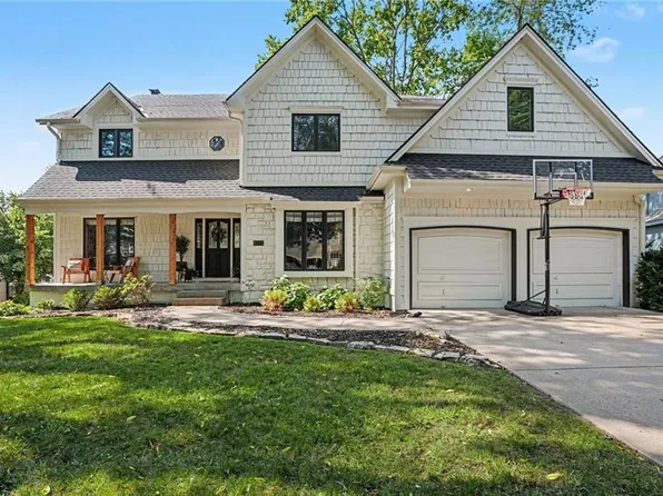 6105 NW 78th St, Kansas City, MO 64151