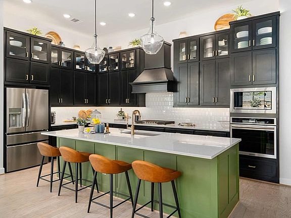 The Azalea - Kitchen