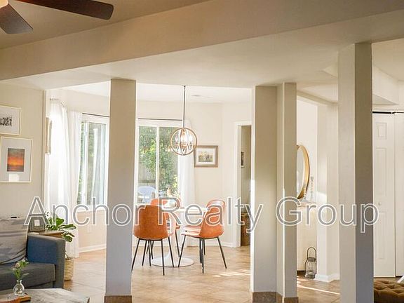 5th image of 331 Sunflower Ct #1