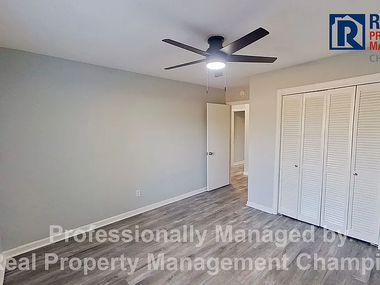 639 N College Rd — Photo 20