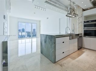 1155 Brickell Bay Dr #PENTHOUSE 208, Miami, FL 33131