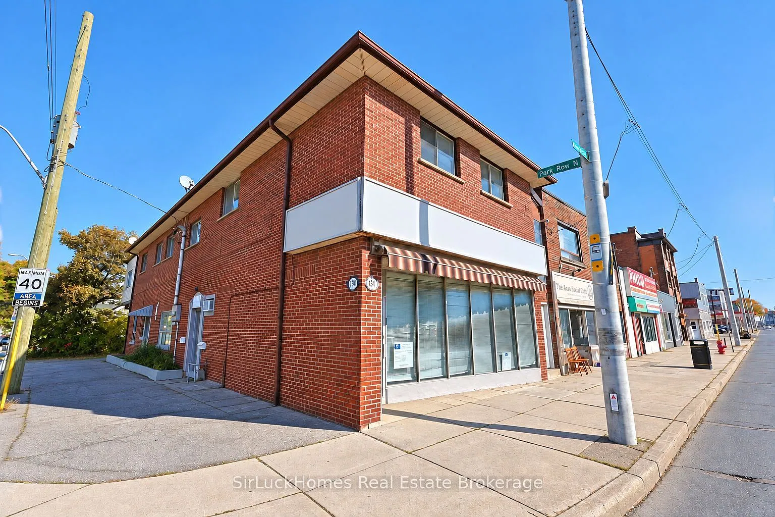 3 bed, $2,500 — Photo 1