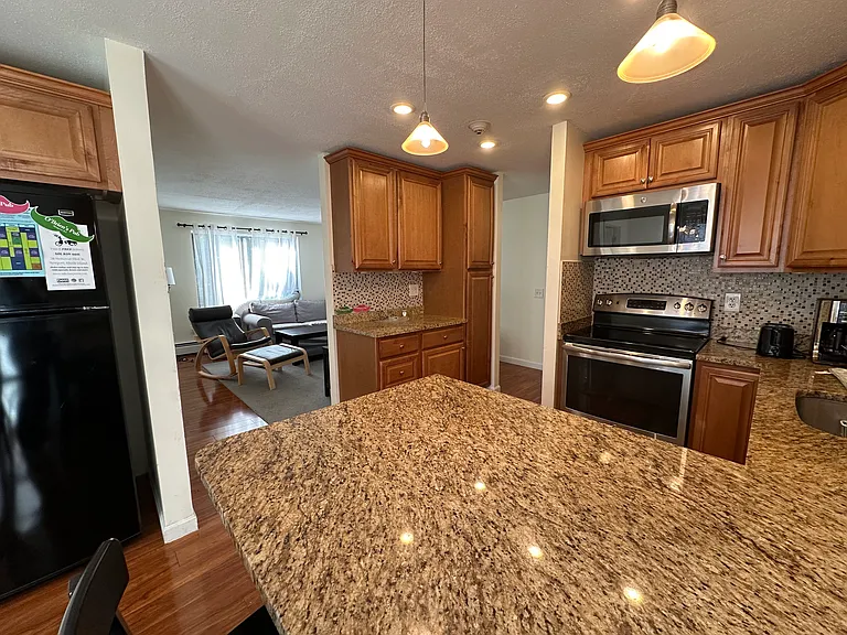 66 Girard Ave — Photo 7