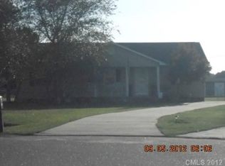 130 Crown Ct, Rockingham, NC 28379