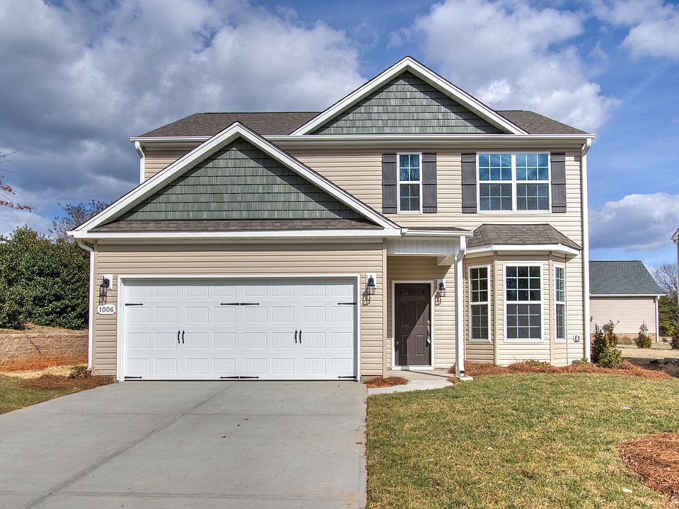1st image of 1006 Wisteria Dr