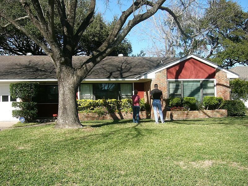 1st image of 4814 Creekbend Dr