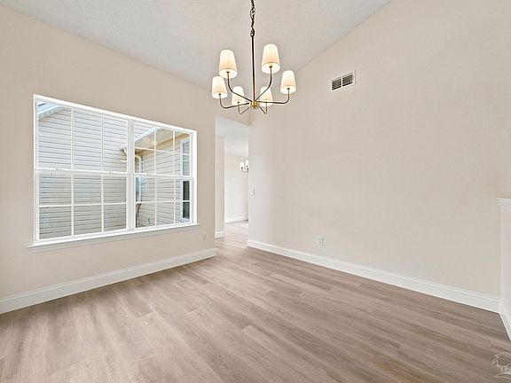 4th image of 8220 Lode Star Ave