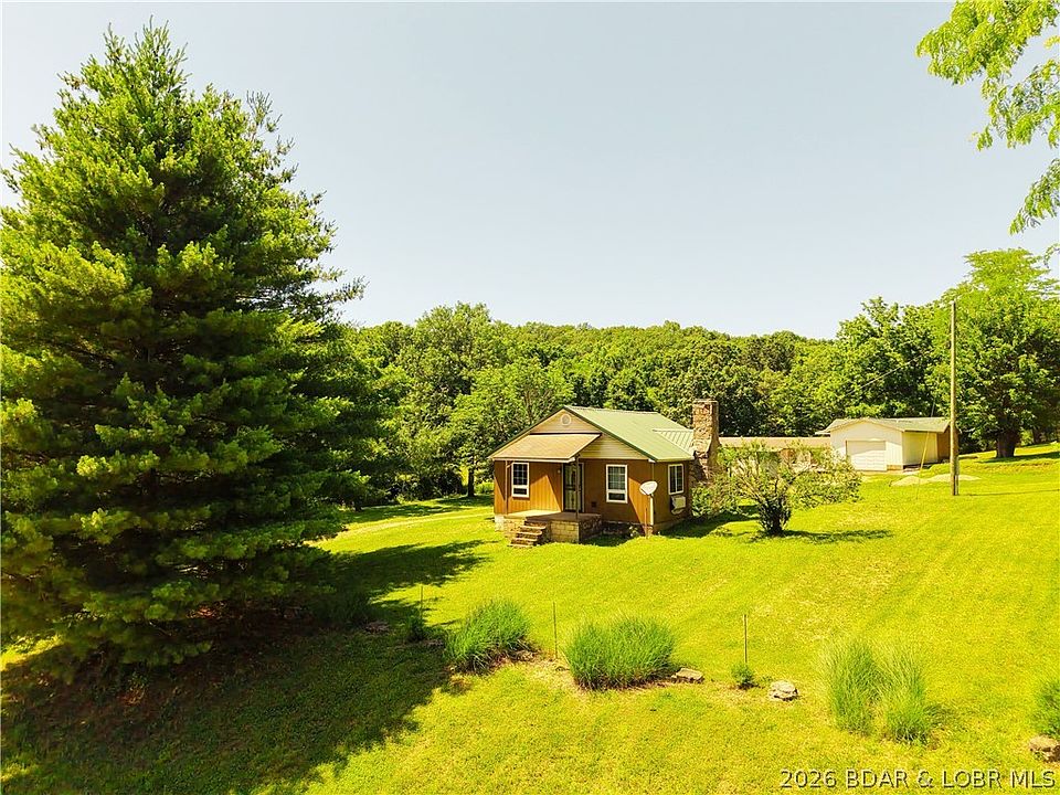 1st image of 33092 Lake Trail Rd