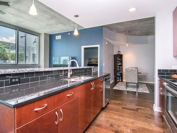 5th image of 777 N Ashley Dr Unit 814