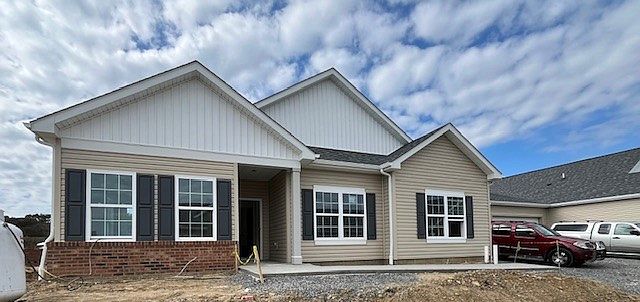 1st image of 2062 S Links Ave