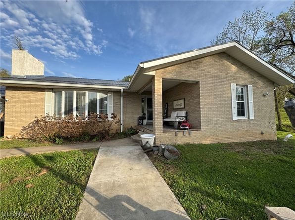 8283 Energy Hwy, Friendly, WV 26146