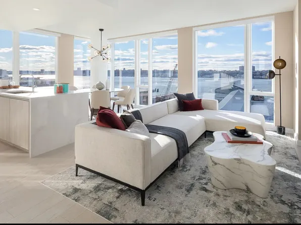 400 West 61st Street 2534 image 1 of 17
