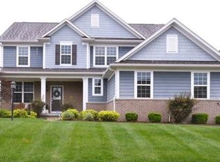 820 Viking Sunrise Ln, Westfield, IN 46074