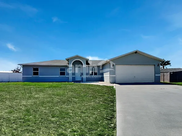 332 SW Hollyhock Ct, Port Saint Lucie, FL 34953