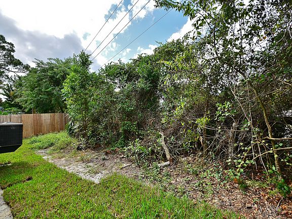 5th image of 1320 Hand Ave Lot 85