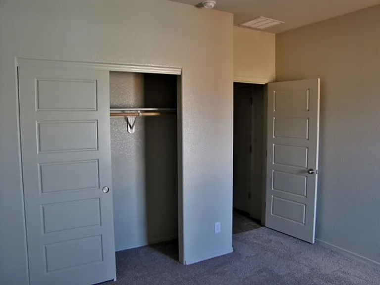 4312 Deanna Dr — Photo 9