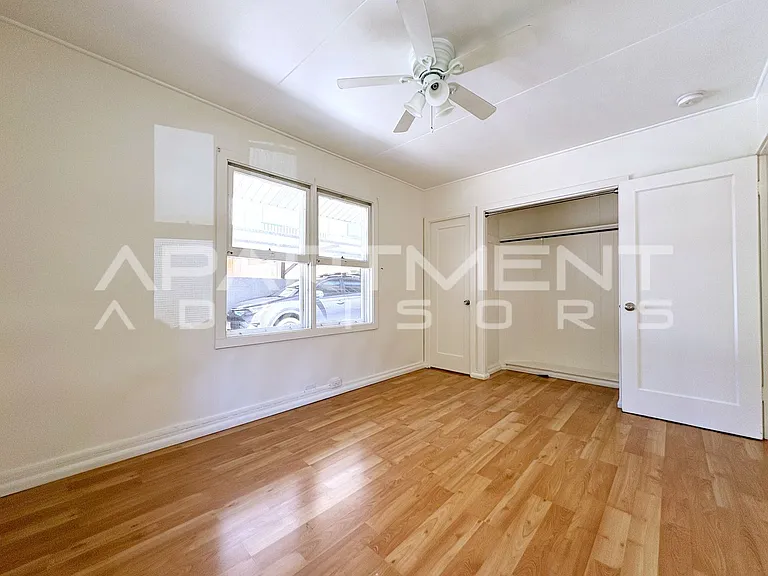 424 Olohana St — Photo 8