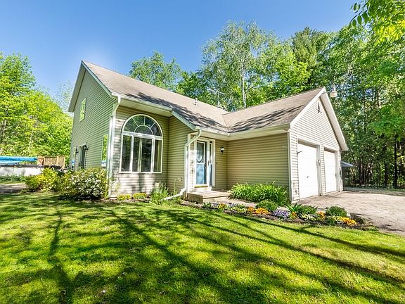 3rd image of 4625 Cindy Ct