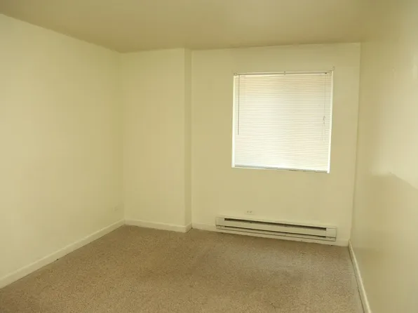 1500 Grady Ave, 1500 Grady Ave APT 21, Charlottesville, VA 22903