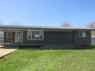 235 Meadow St, Ellington, MO 63638