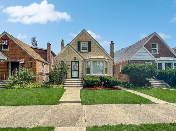 9935 S Green St, Chicago, IL 60643