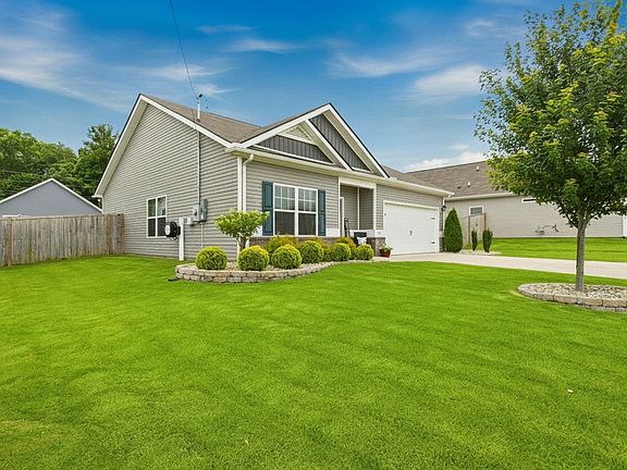 4th image of 2108 Franks Ct
