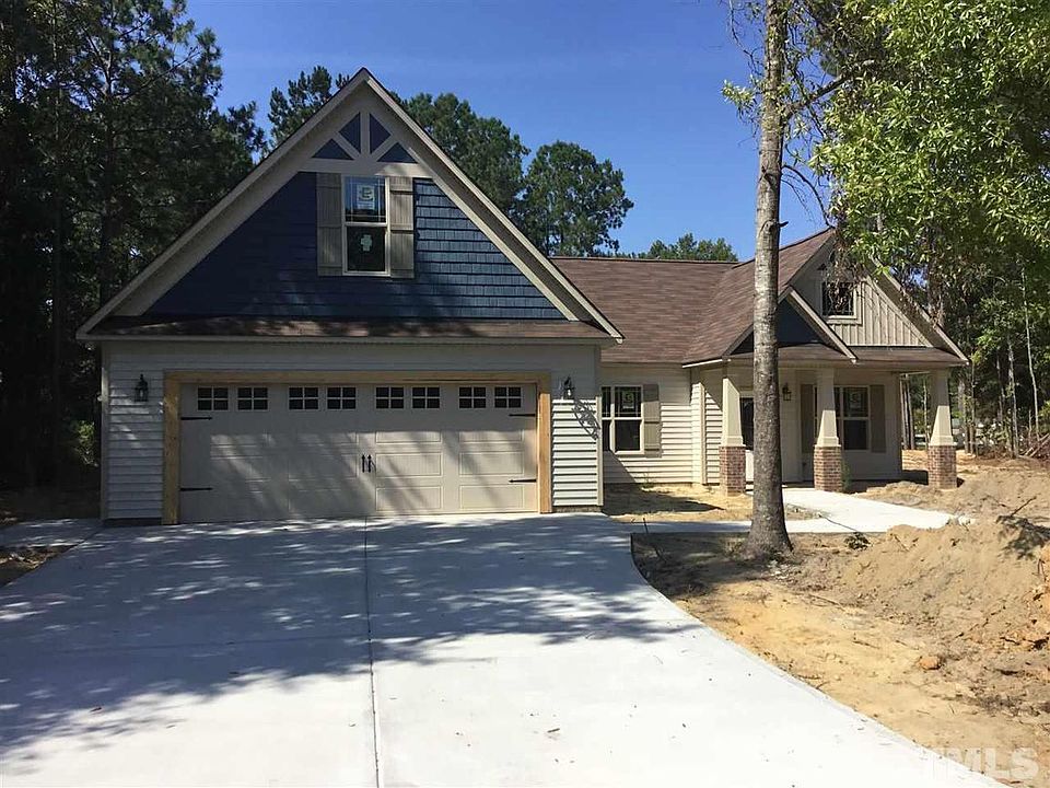 1st image of 30 Northfield Dr