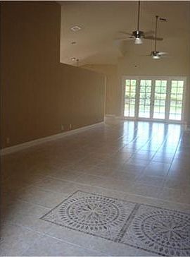 5th image of 11826 Highland Pl