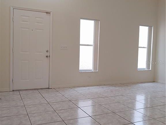 5th image of 8615 Villa Largo Dr