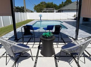 1692 SW Paddock St, Port Saint Lucie, FL 34987