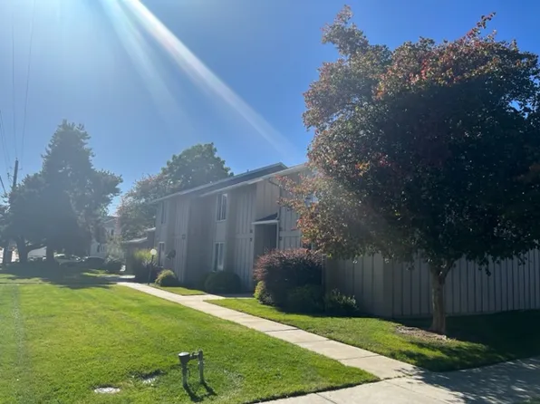 5865 Garrett St APT G, Garden City, ID 83714