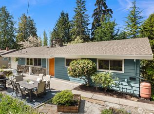 8711 25th Ave NE, Seattle, WA