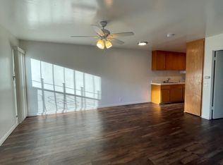 929 3rd St APT B, Encinitas, CA 92024