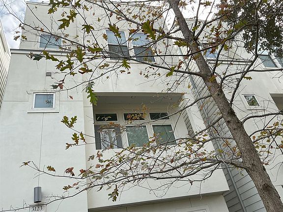 3rd image of 3123 Leeland St