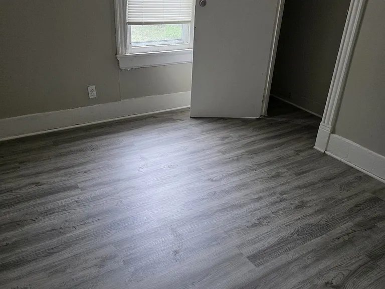 2308 W Clarke St — Photo 7