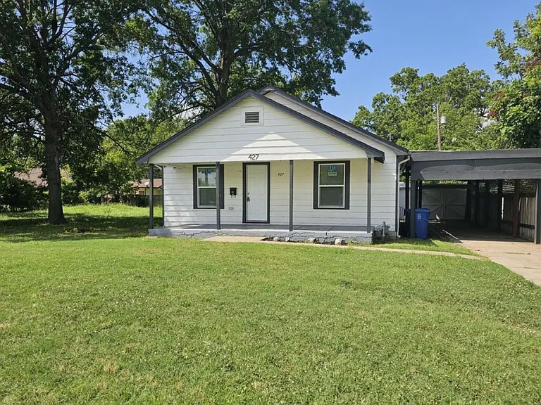 427 E/ne B J Tunnell Blvd — Photo 1