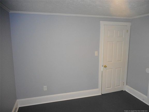 4th image of 5010 Hodge St