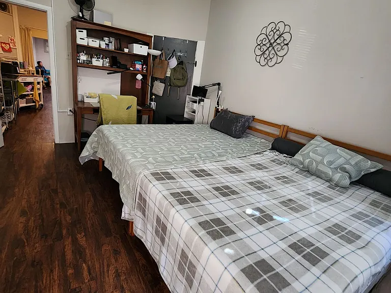 207 Bowers St #2L — Photo 11
