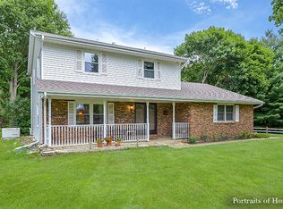 146 Timbercreek Dr E, Yorkville, IL
