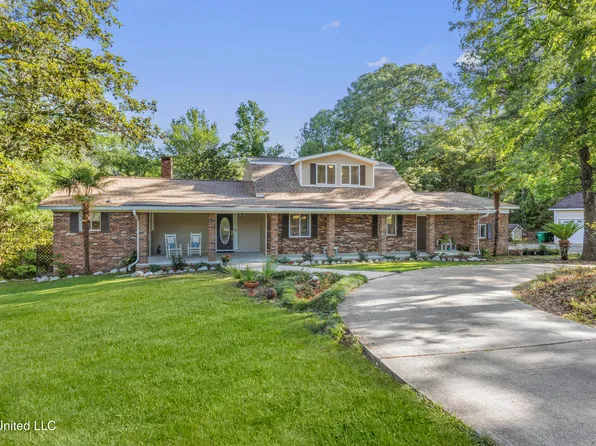 18517 George Cumbest Rd, Moss Point, MS 39562