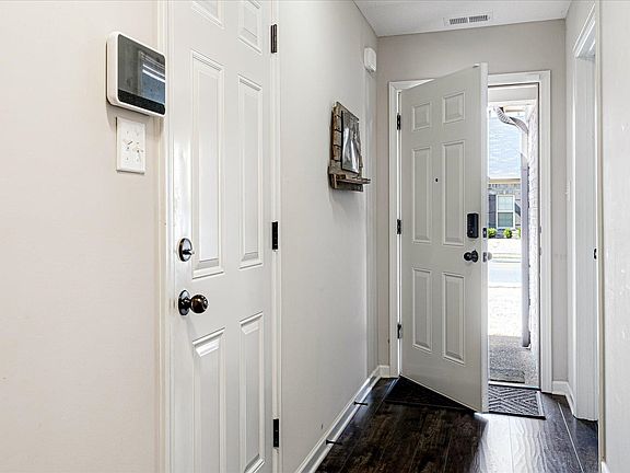 5th image of 1106 Big Orange Rd