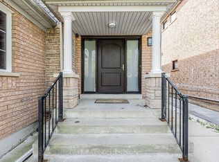 5930 Bassinger Pl #BASEMENT, Mississauga, ON L5M 6K5