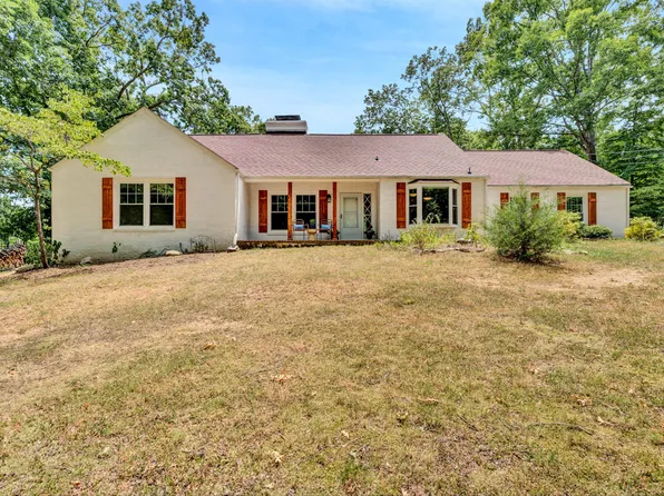 3205 Golf Colony Dr, Salem, VA 24153